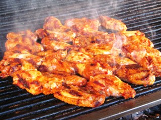 Mangal Sezonu Açıldı, Tavuk Kanat 20 Liraya Fırladı