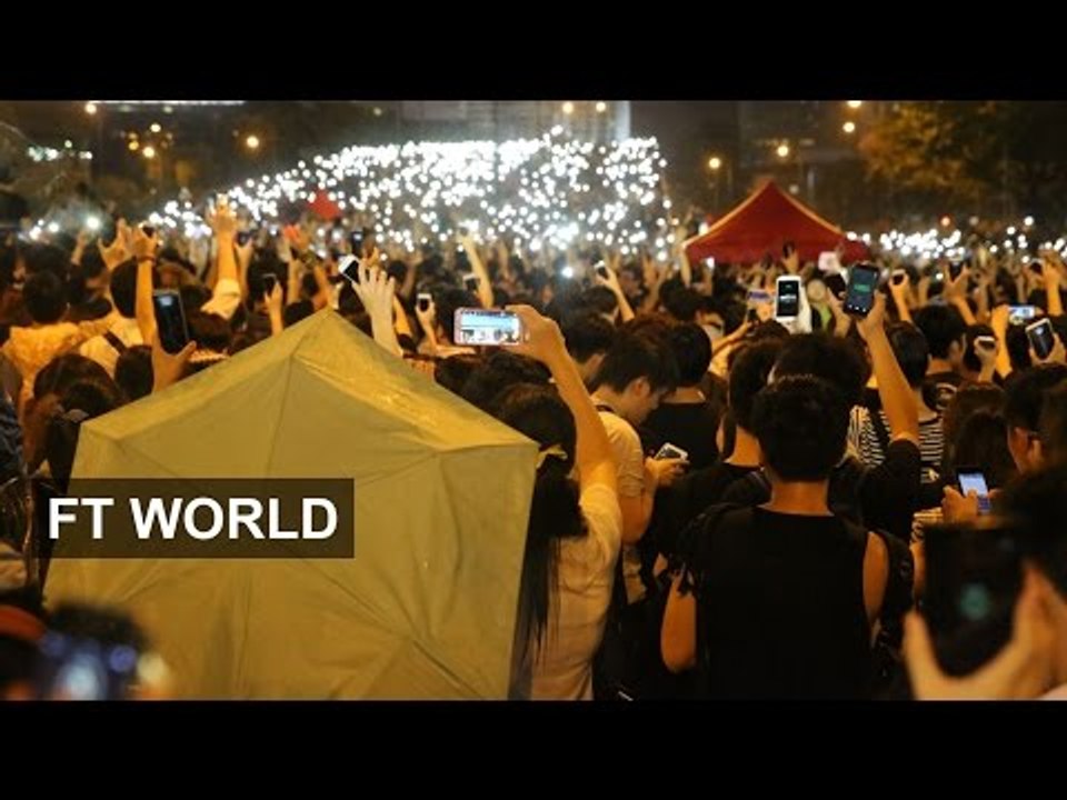 Hong Kong Protest 3: Lighting up the streets