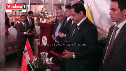 محافظ الغربية يكرم أسر الشهداء والأطفال اليتامى فى حفل يوم اليتيم