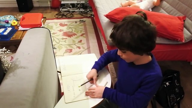 CAMPING dans la CHAMBRE entre FRÈRE et SOEUR - NIGHT ROUTINE dans la TENTE de CAMPING en FAMILLE