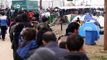 Refugiados atrapados en Grecia