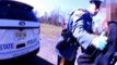 Etats-Unis : Un policier fait une fouille rectale à un suspect en pleine rue (Vidéo)