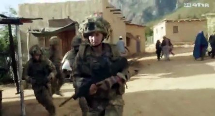 Molly, une femme au combat S01E04  - Part 02