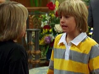 The Suite Life Of Zack And Cody S02E15 - The Suite Smell Of Excess