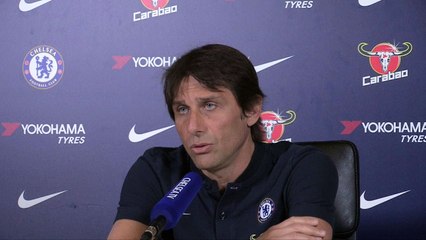 Conte denies Vialli's comments that he's "desperate to leave"