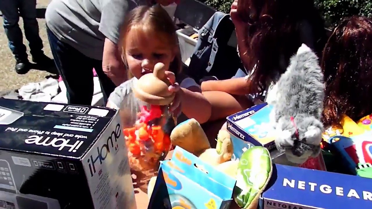 VLOG Brocante à la campagne - Magic Babies et casques audio ! (Unboxing)