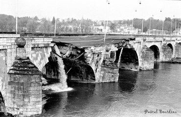 Il y a 40 ans, le pont Wilson s'effondrait à Tours