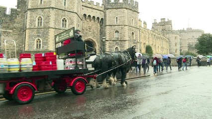El furor por la boda real llega a los pubs del Reino Unido