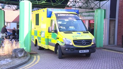 Estado saúde de ex-espião envenenado 'melhora rapidamente'