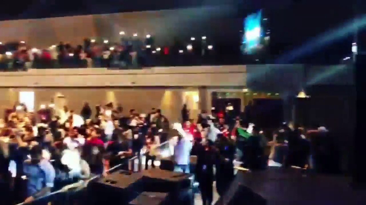 Guru Randhawa dubai live perfomance _ 6th april 2018