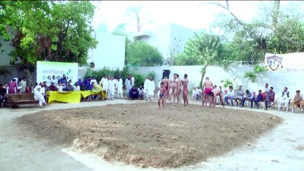 Pakistan'ın geleneksel kum güreşleri - RAWALPİNDİ