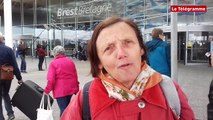 Stop Dublin. Environ 80 manifestants à l'aéroport Brest-Bretagne