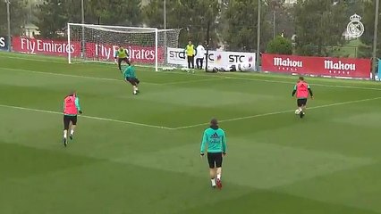 Cristiano Ronaldo repite la chilena de Turín