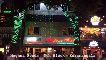 Bangalore - Silicon Valley of India | Foodwalk on Jyoti Niwas Road | Koramangala