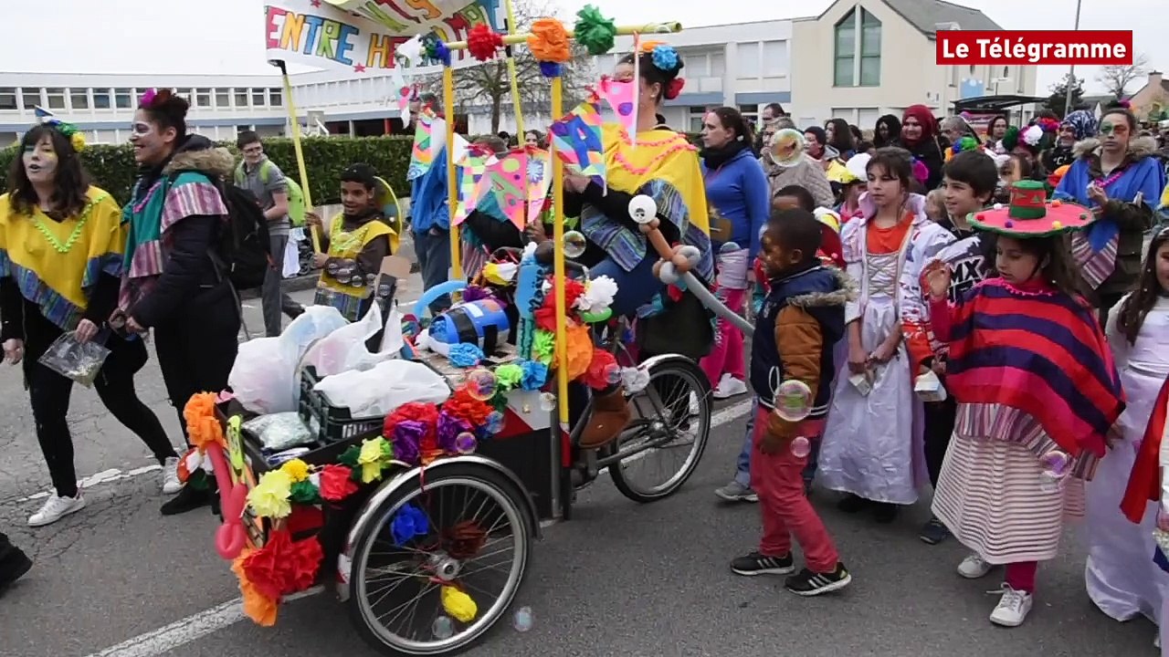 Vannes. Un carnaval de sourires inonde Ménimur