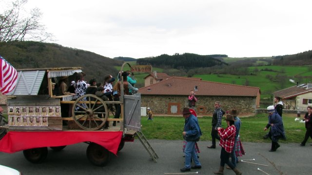 Vague des conscrits de la 8 à Cenves
