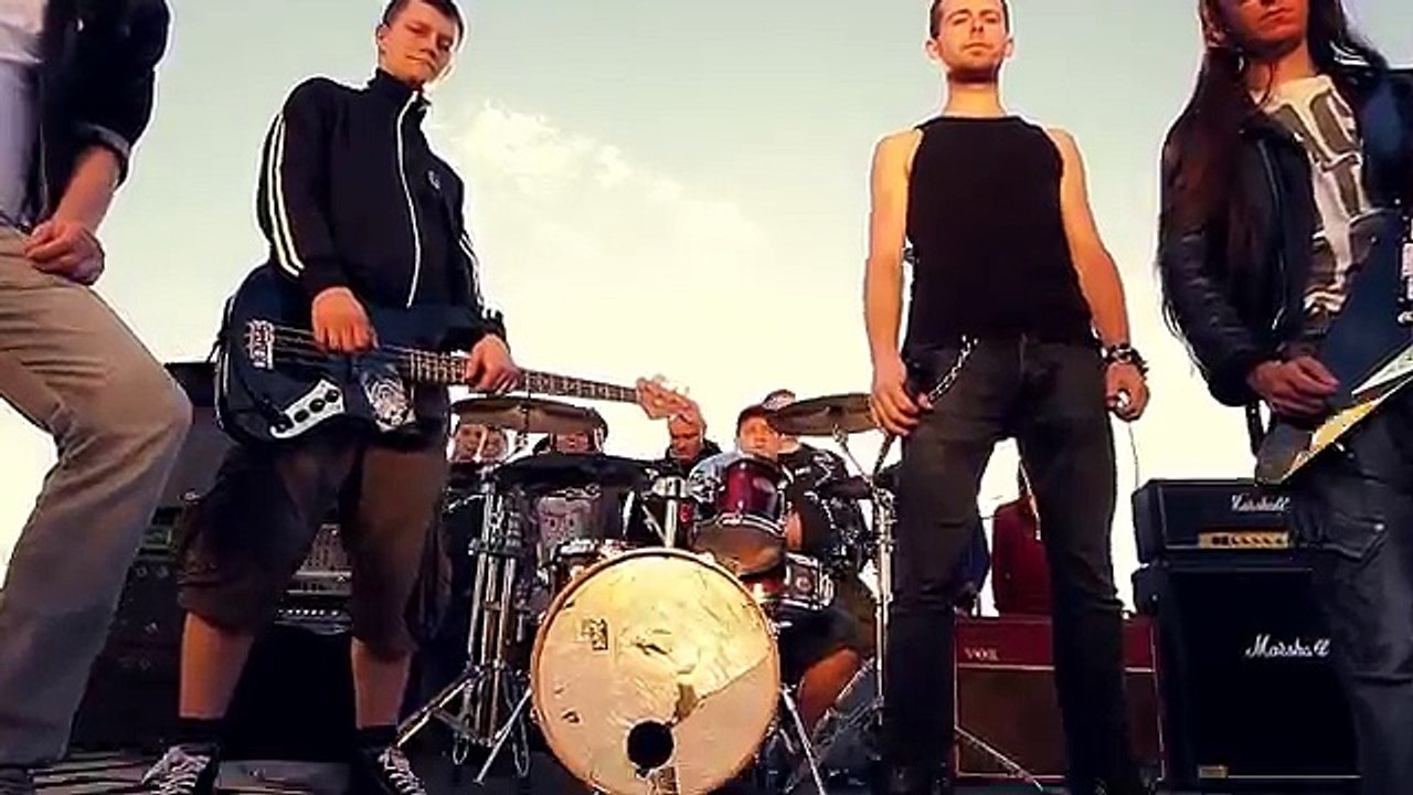 Bustergang - Dobry Punk Rock Show [Official Clip]