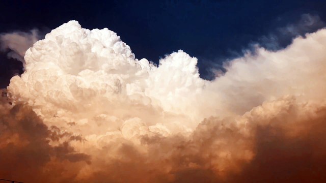 Must watch Timelaps of the beautiful Clouds