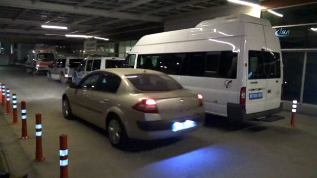 Antalya’da gıda zehirlenmesi şüphesiyle hastaneye getirilen askerlerin sağlık durumları iyi