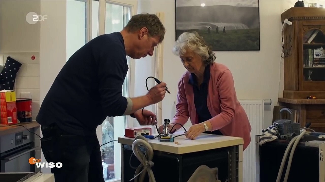 Oma testet Notdienst für Spülmaschinen mit versteckter Kamera _ ZDF WISO