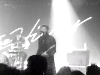 THE HIVES-TICK TICK BOOM @ Bataclan