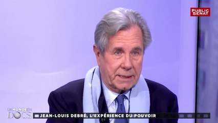 Macron, An 1 : un monarque jupitérien ? - Un monde en docs (08/04/2018)
