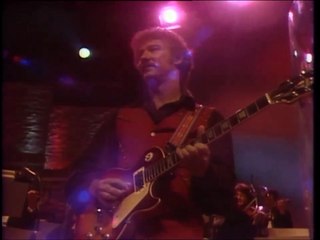 Loretta Lynn – Out Of My Head And Back In My Bed | Legends In Concert