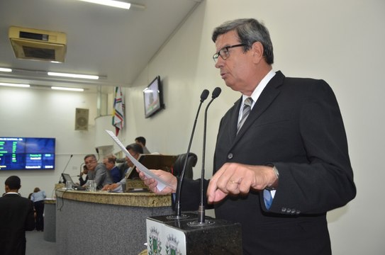 Colbert assume a prefeitura nesta terça-feira