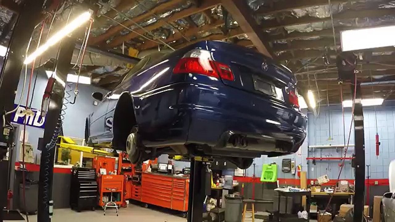 Checking Out A Clean BMW E36 M3!
