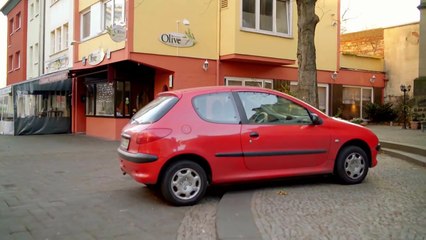 Nicos Weg – A1 – Folge 24: Das Auto ist rot