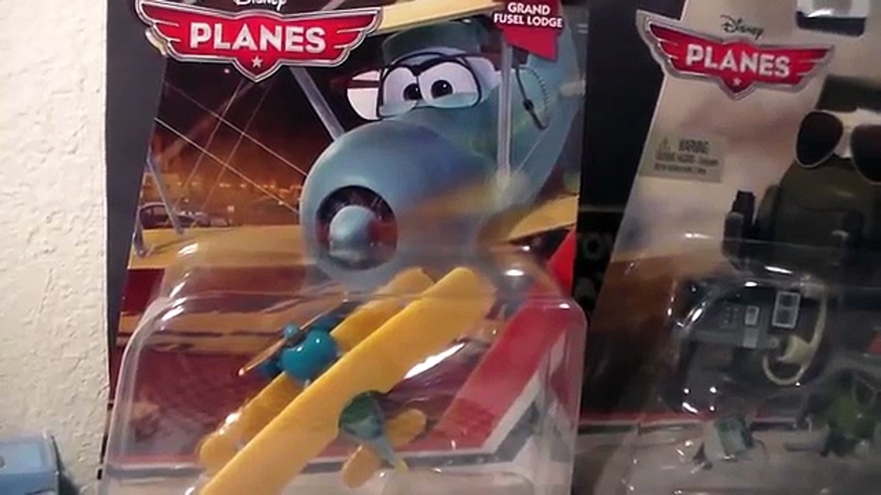 Full 2016 Planes Case D! New Mattel Disney Diecast Bessie, Roscoe, Roybal, Piston Unboxing Review!