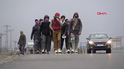 Erzurum 227 Afganlı Kaçak Göçmen 'Charter' Seferle Ülkelerine Gönderildi