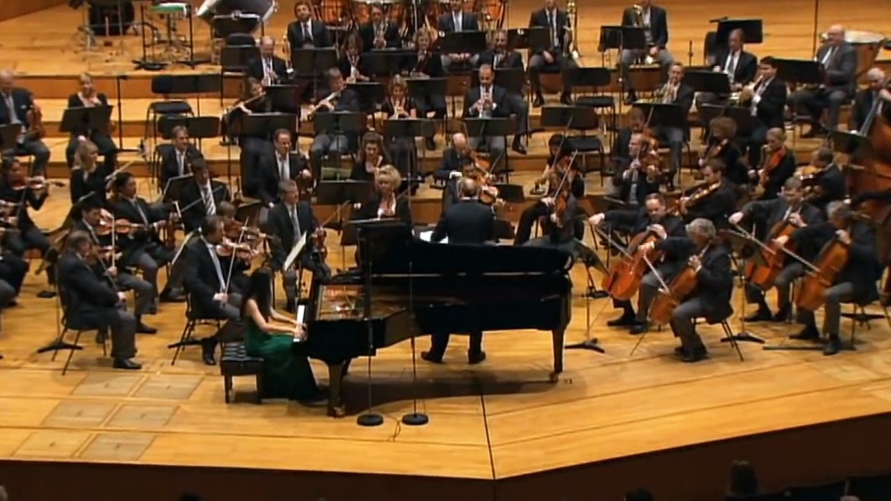 Alice Sara Ott - Piano Concerto No. 1 - Tchaikovsky (Official Video)