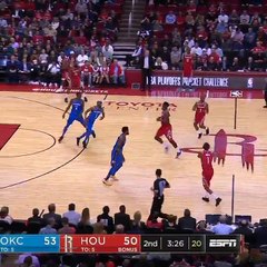 Chris Paul puni pour un coup de fesses