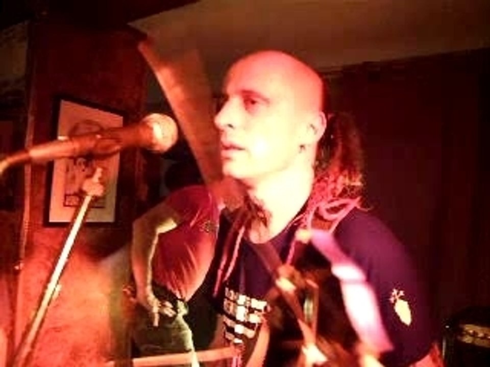 Les Ramoneurs de Menhirs - Captain Kirk a Caudry