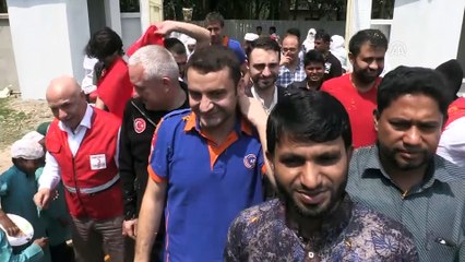 Türk heyetten Arakanlı yetimlere ziyaret - COX'S BAZAR