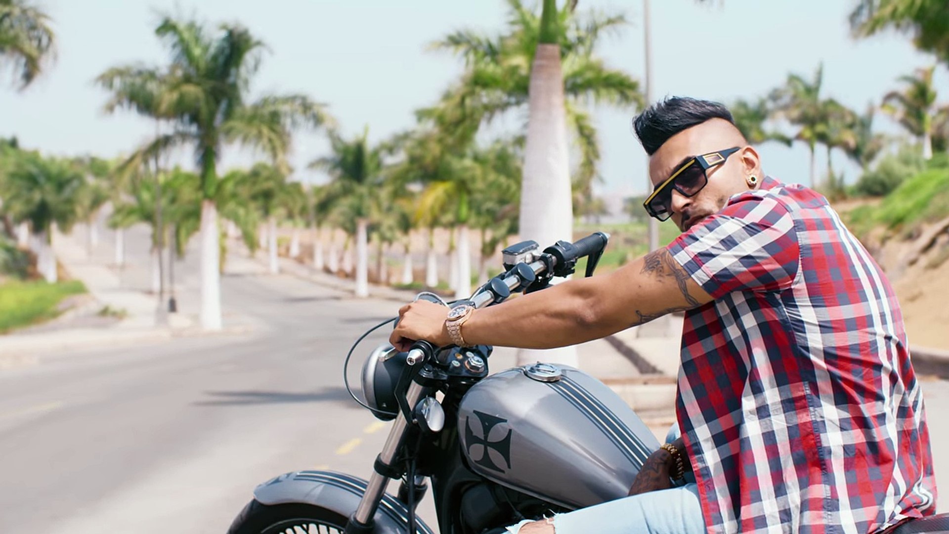 ⁣Kamal Raja - Havana [OFFICIAL MUSIC VIDEO] - YouTube