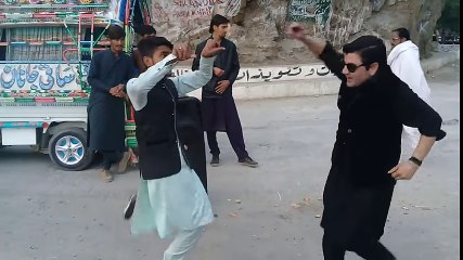 BEST DANCE ON Taaron Ka Chamakta gehna ho