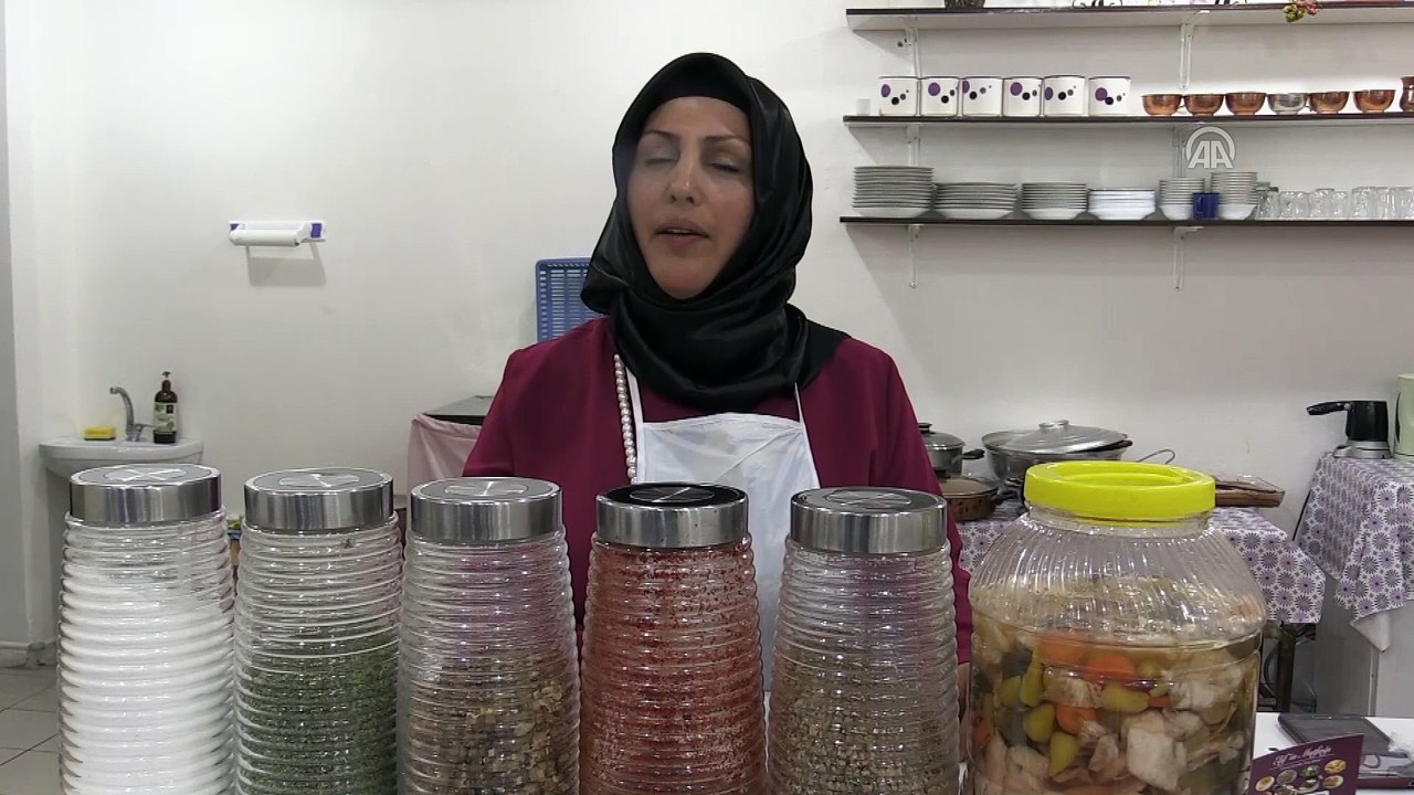 Yöresel yemekler hünerli elleriyle gelire dönüştü - DİYARBAKIR