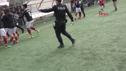 Hakkari'de Futbol Maçı Sonrası Olaylar Çıktı -Hd
