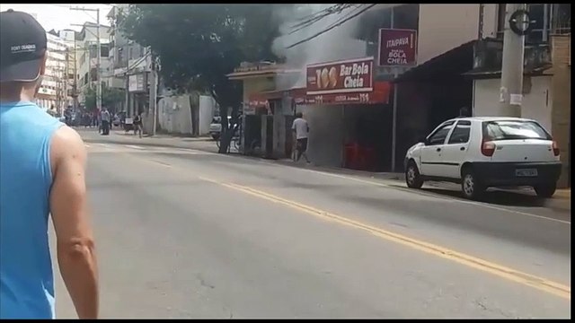 Incêndio em bar de Cachoeiro de Itapemirim