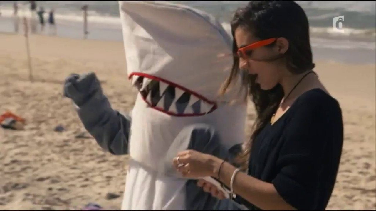 SHARK GIRL : la fille aux Requins - HD (2013)