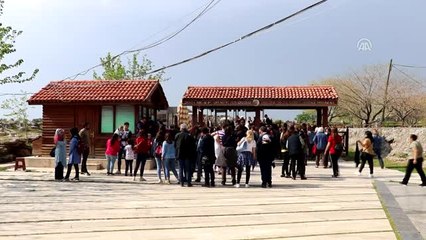 Pamukkale'de Hafta Sonu Yoğunluğu