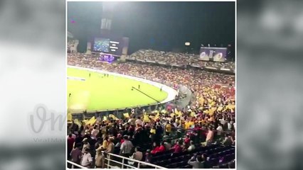 Suhana Khan and Shanaya Kapoor enjoying KKR vs RCB IPL match!