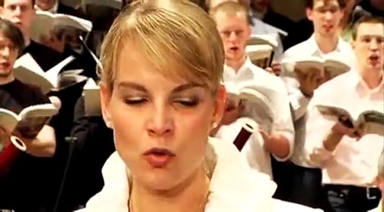 Anna Nebtrebko & Elina Garanca - Bellini - I Capuleti E I Montecchi (Trailer)