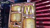 ¿McMosul? Un falso 'MacDonalds' sirve comida rápida en la devastada ciudad iraquí