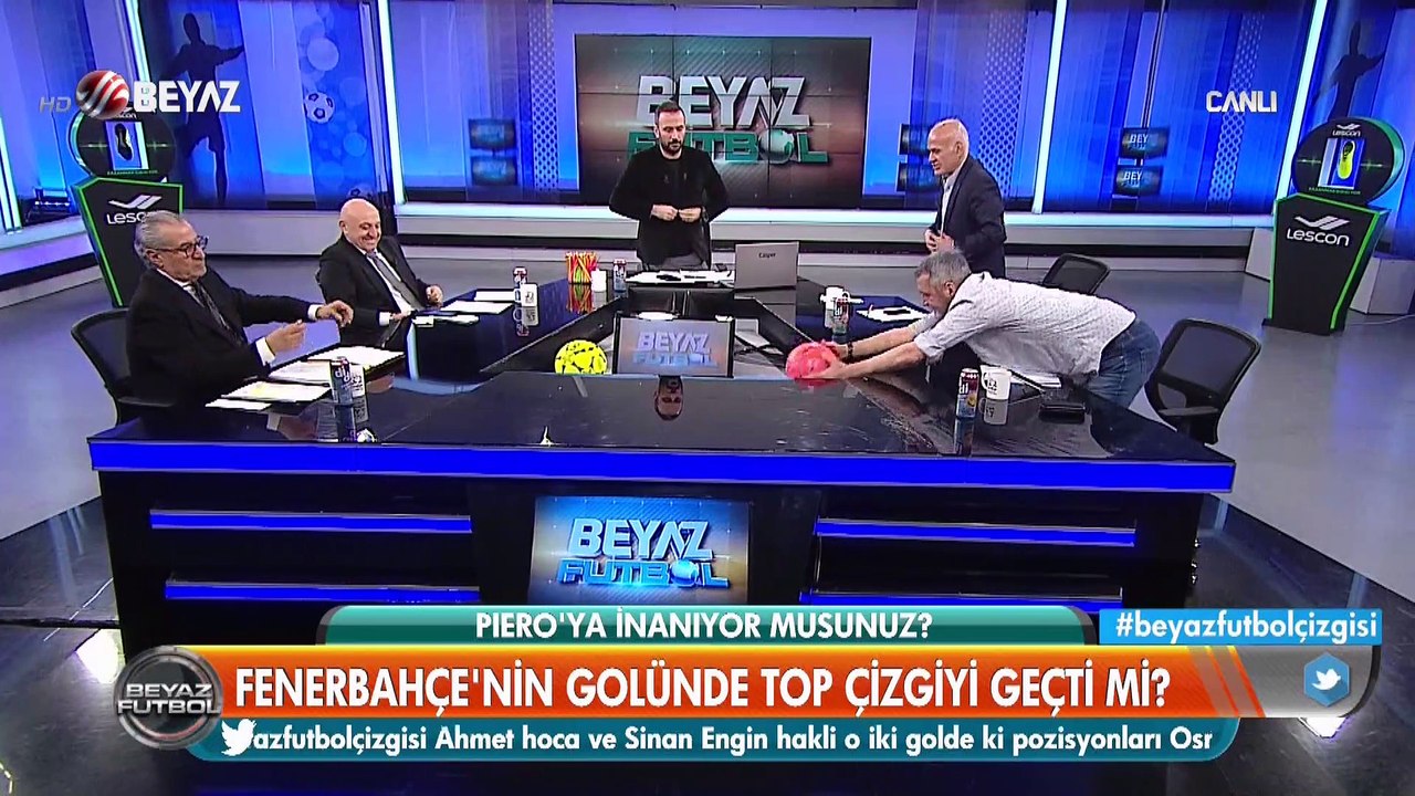 (..) Beyaz Futbol 8 Nisan 2018 Kısım 2/3 - Beyaz TV