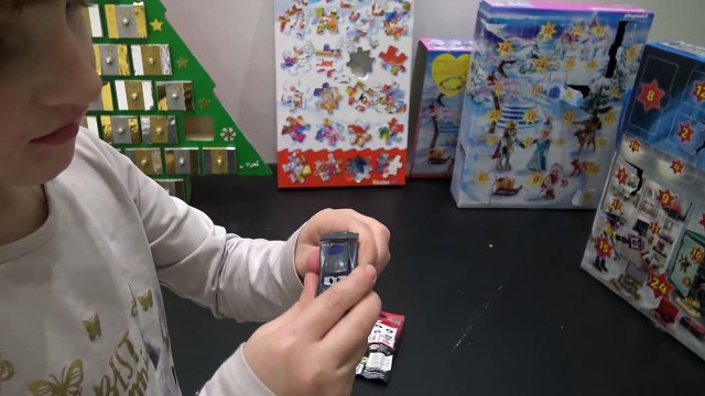 JOUR 4 SANS COUPE AU MONTAGE - Studio Bubble Tea Surprise