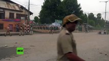 La Policía india mata a 3 rebeldes: Violentas protestas en Cachemira
