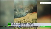 Evacuan a más de 2.000 personas por un incendio forestal en España